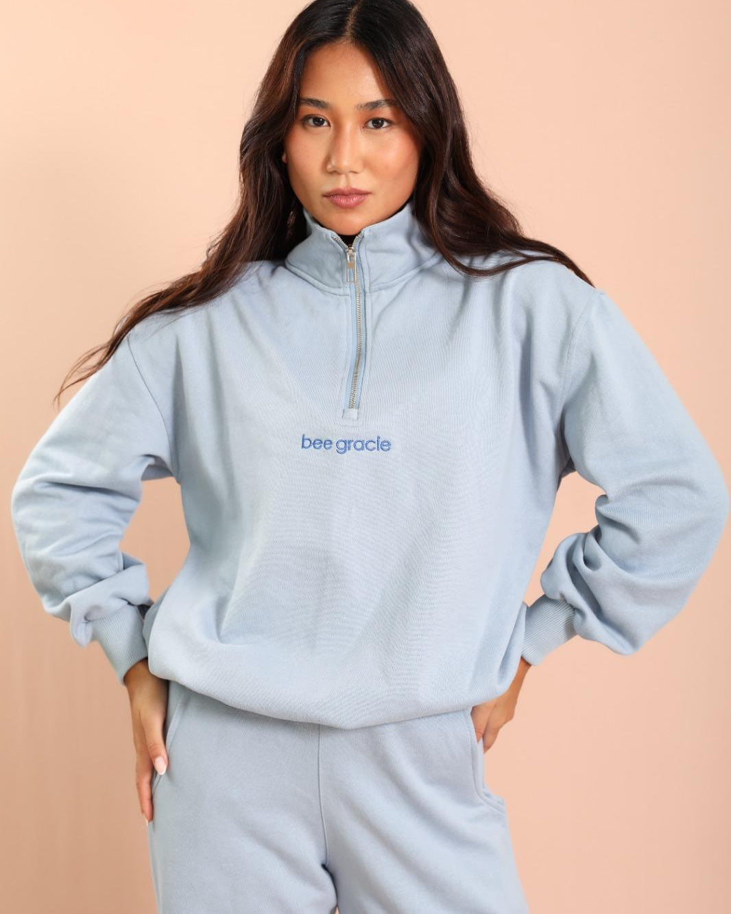 Como a Bee Gracie transformou o activewear em um negócio de alto valor agregado Bee Gracie moda fitness feminina
