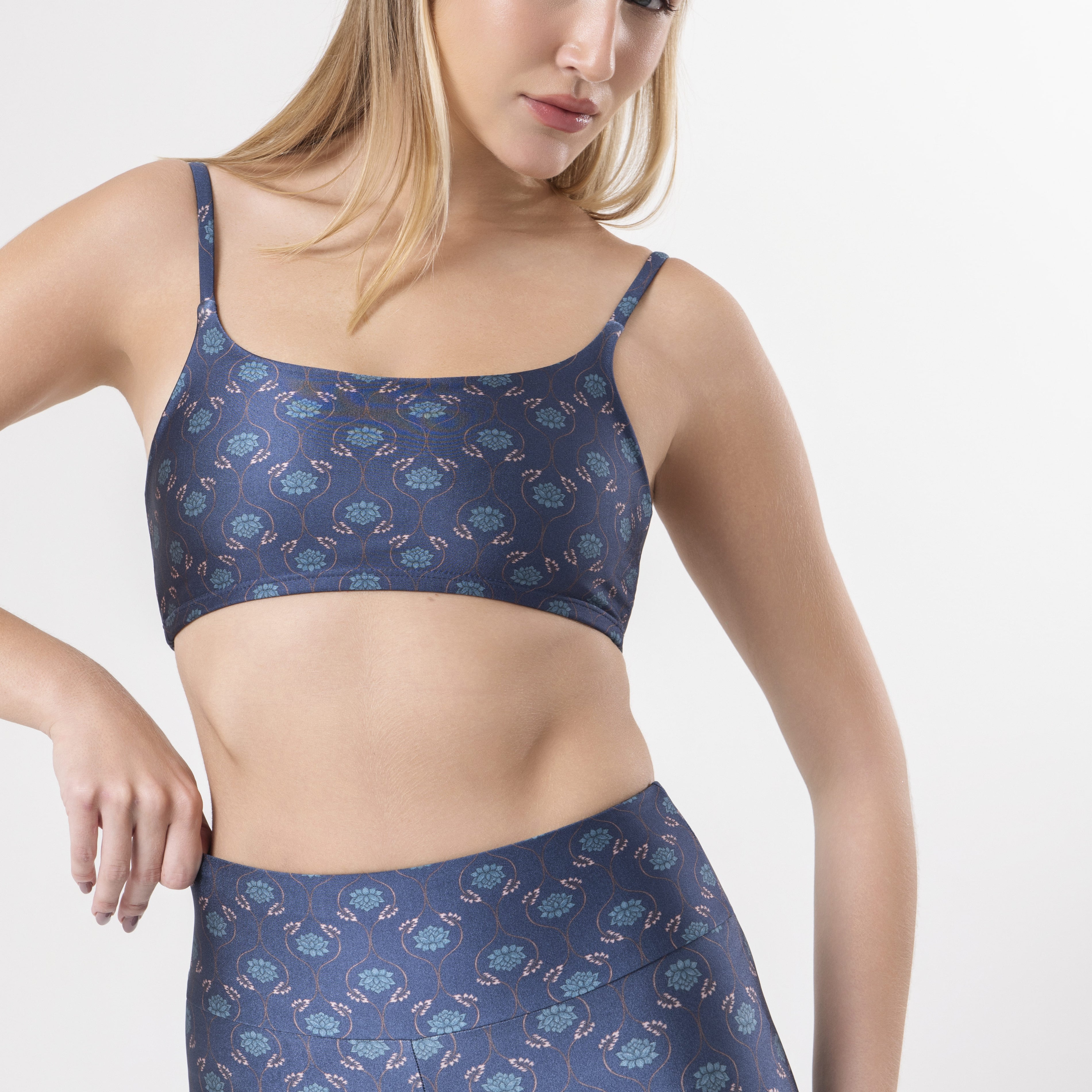 Top Comfort Estampa Blue Lotus Bee Gracie moda fitness feminina