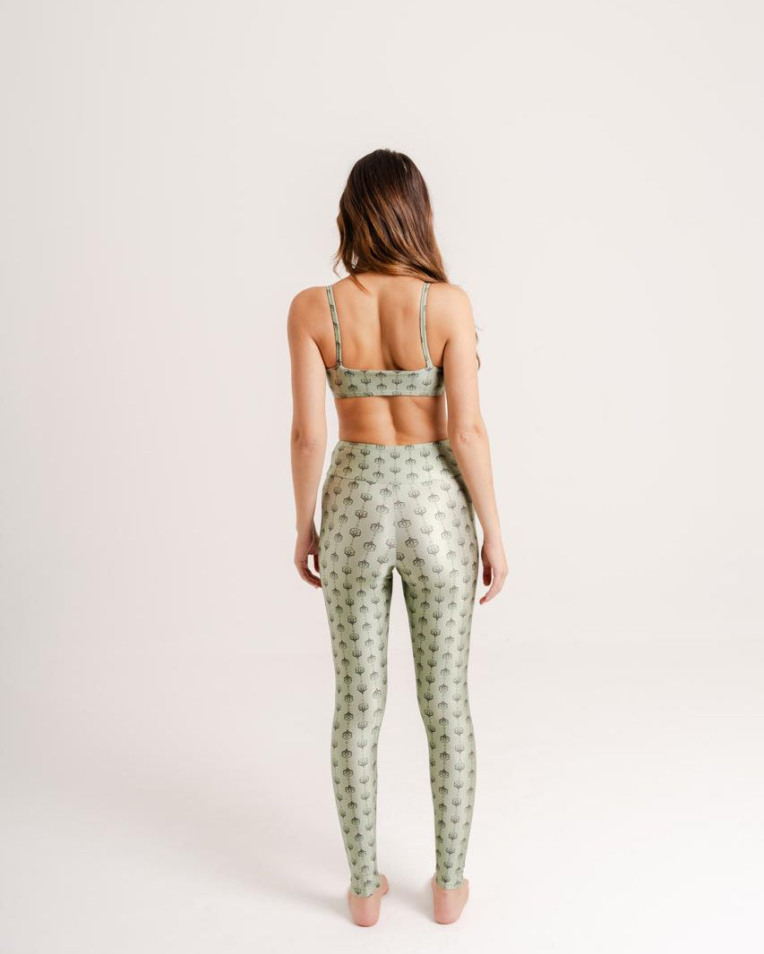 Legging Estampa Wildflower modelo High Waist by BEE GRACIE - CALÇAS Bee Gracie moda fitness feminina