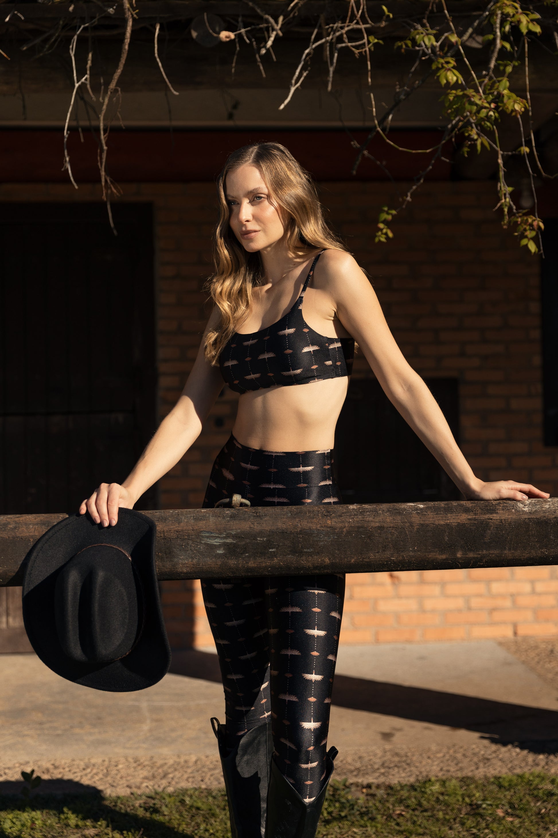 Top Comfort Estampa Tsuru Noir