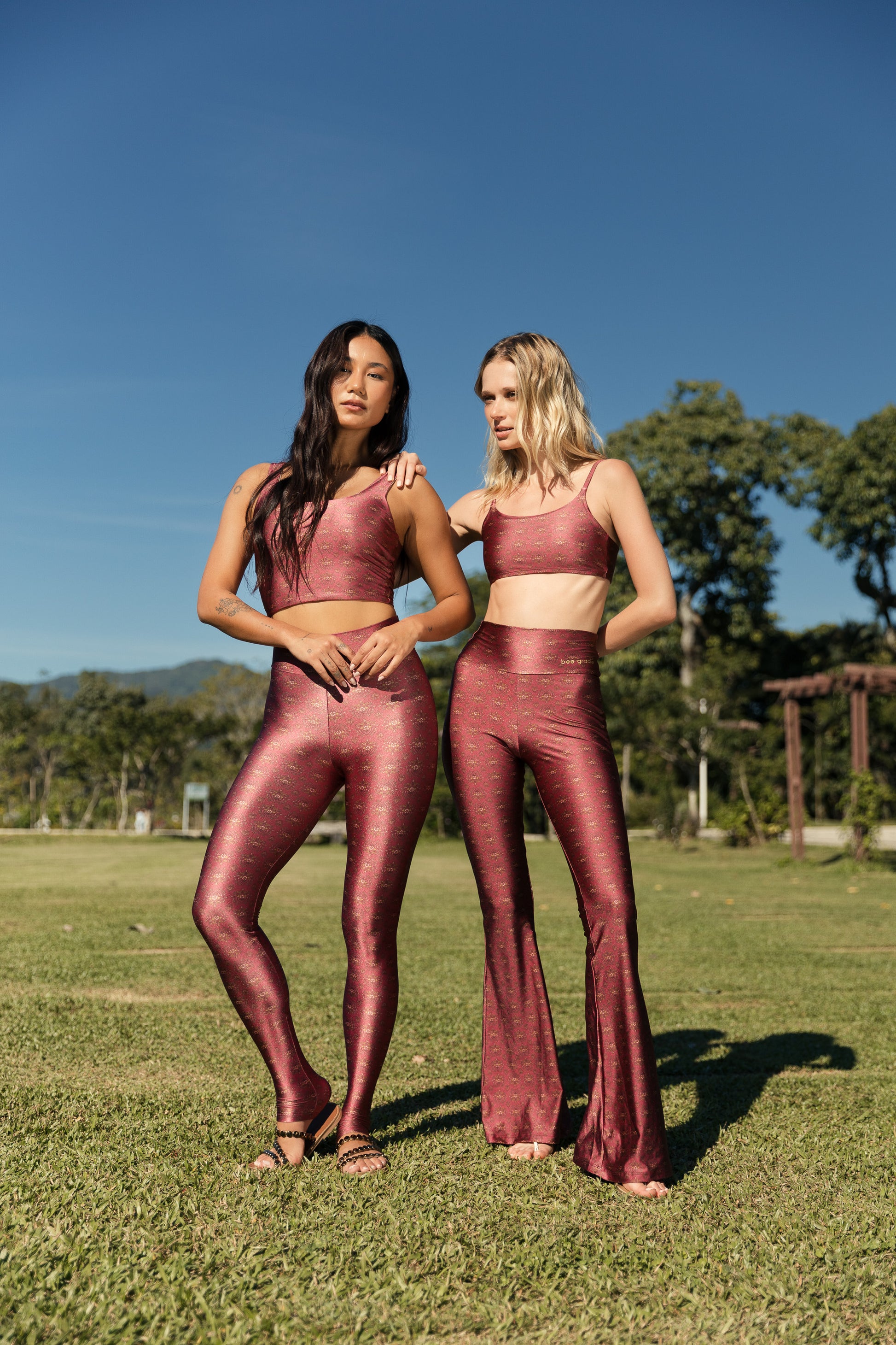 Legging Estampa Flor de Lis  modelo High Waist