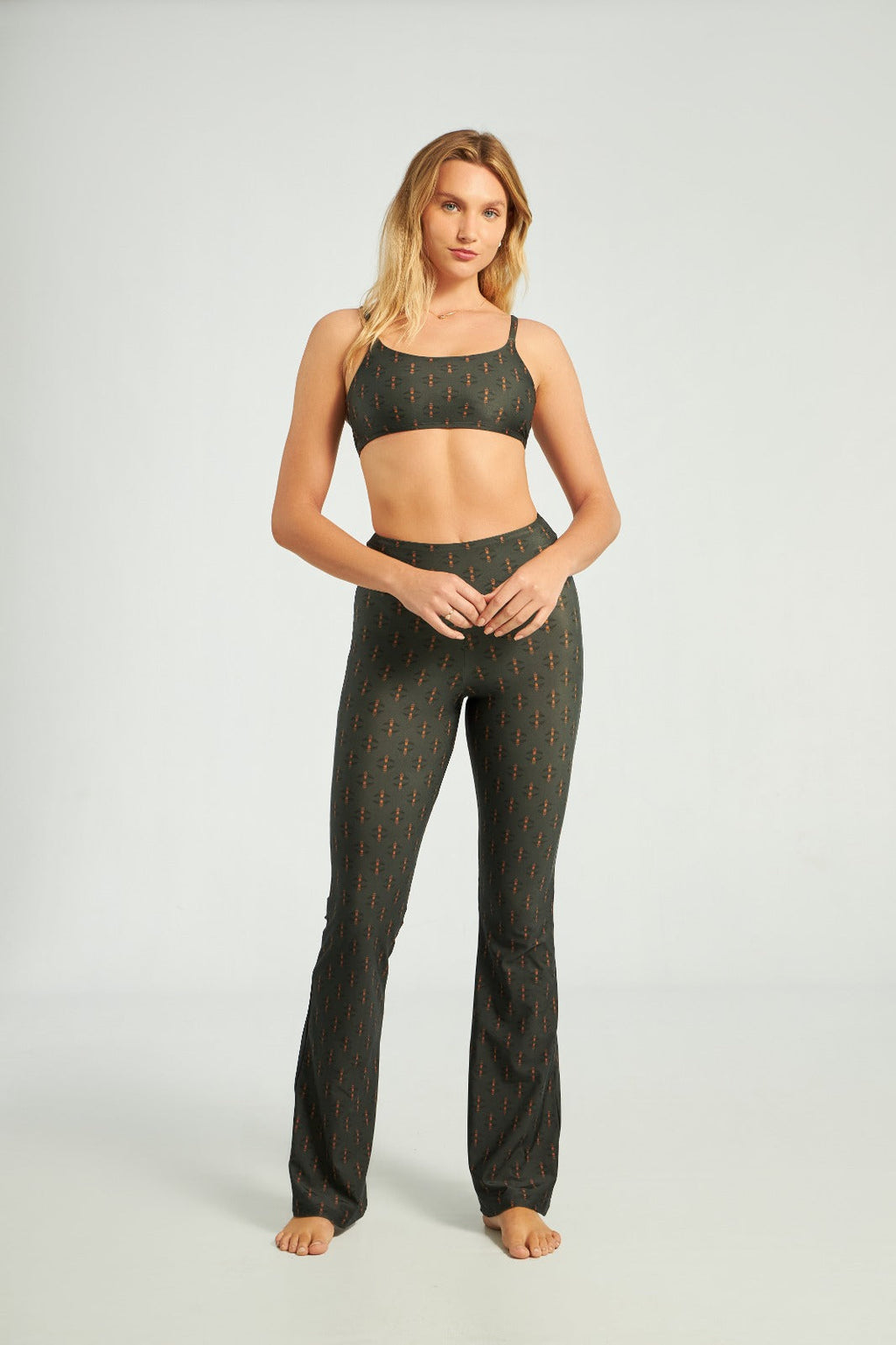 Calça Flare Teddy Bear Verde