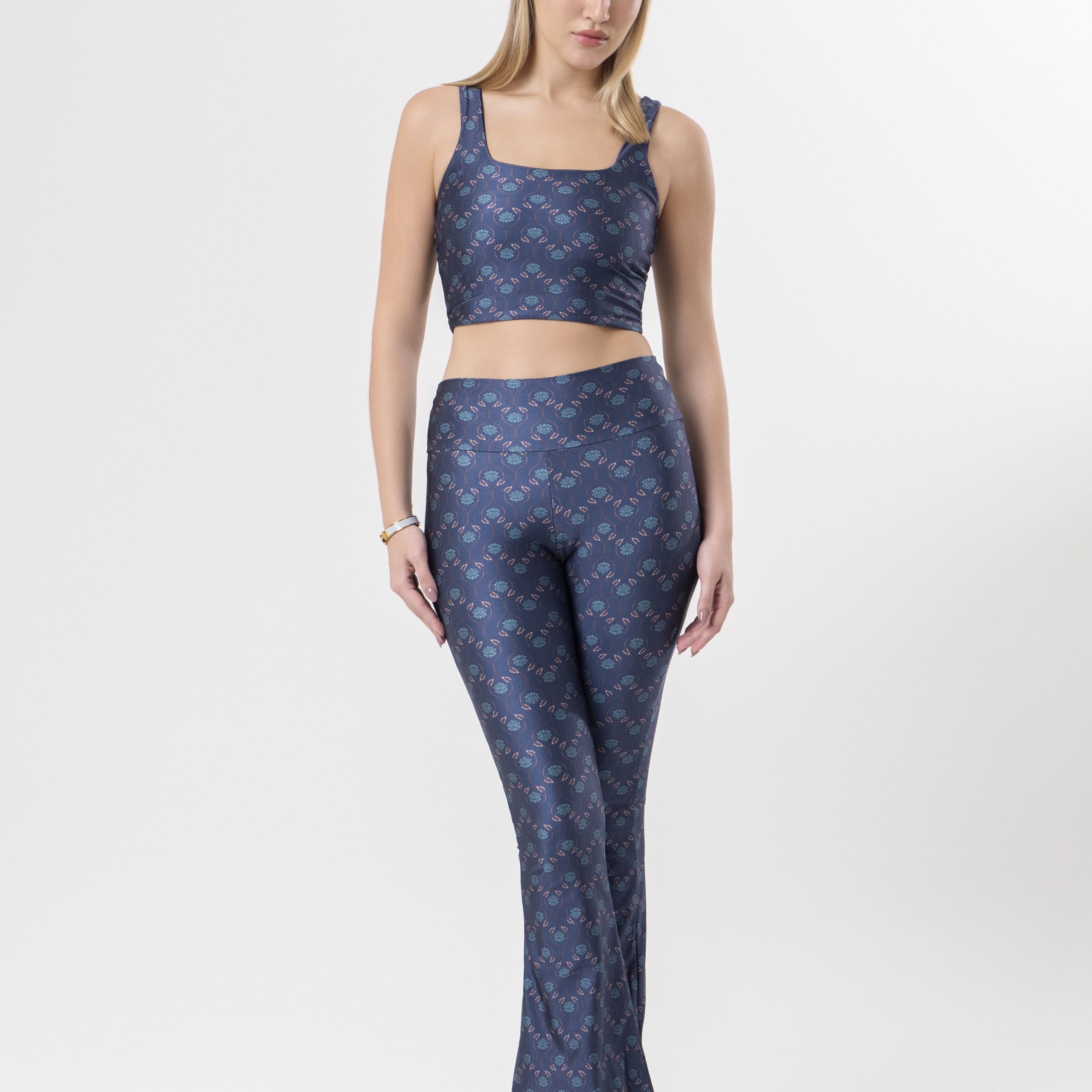 Flare Estampa Blue Lotus Bee Gracie moda fitness feminina