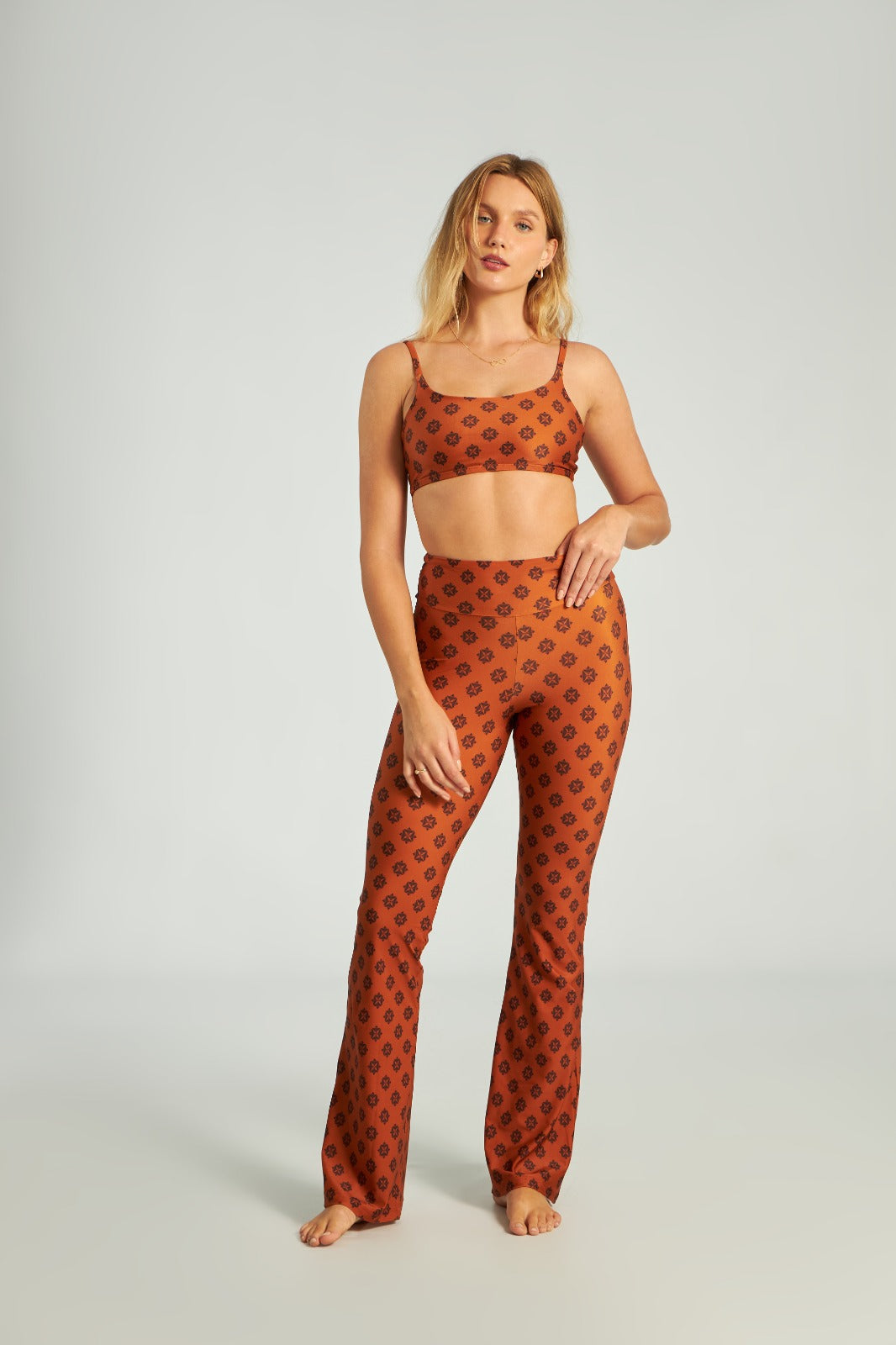 Calça Flare Beehive